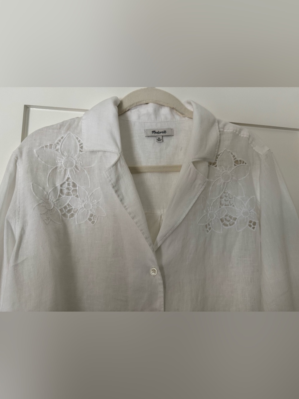 Madewell XS Linen Resort Top Button-Up Shirt in White - Picture 6 of 10